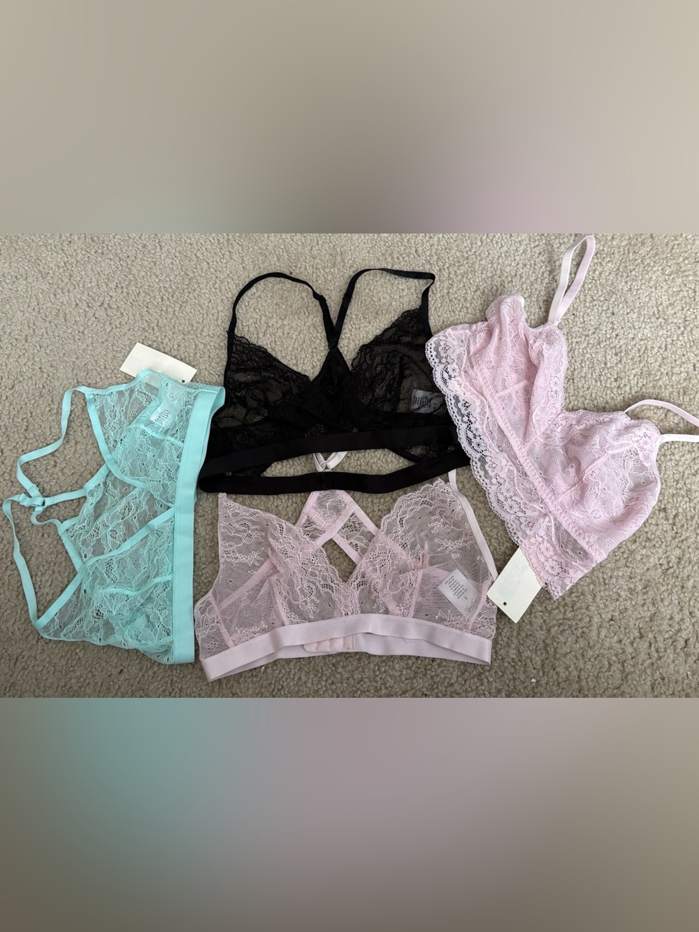 assorted 4 city streets lace bralette Sz Small NWT Aqua - lilac snow - Black